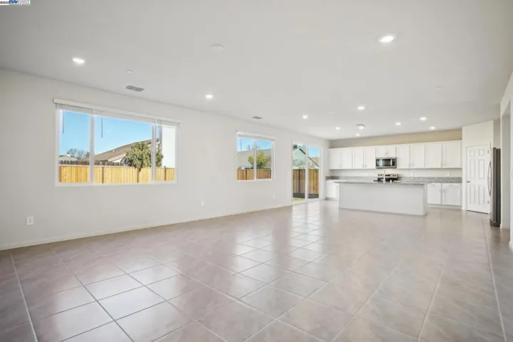 5337 Cardinal St, Antioch, California 94509