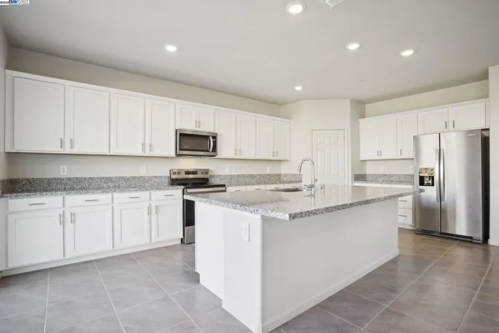 5337 Cardinal St, Antioch, California 94509