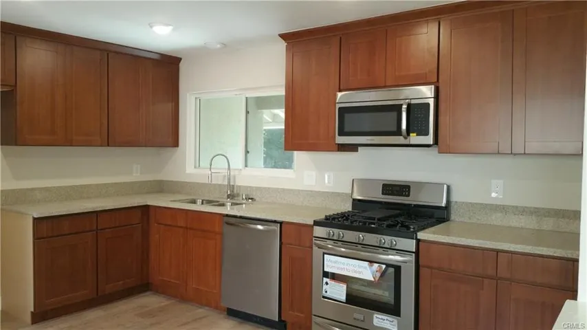 20420 Keswick Street, Winnetka, California 91306
