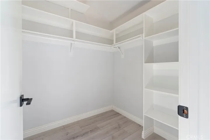 2528 W Macarthur Boulevard B, Santa Ana, California 92704