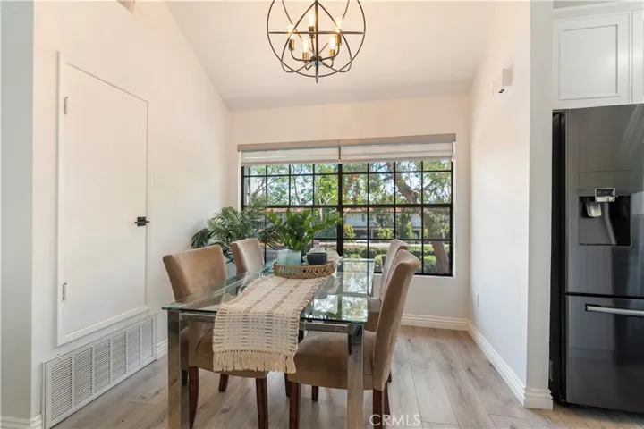 2528 W Macarthur Boulevard B, Santa Ana, California 92704