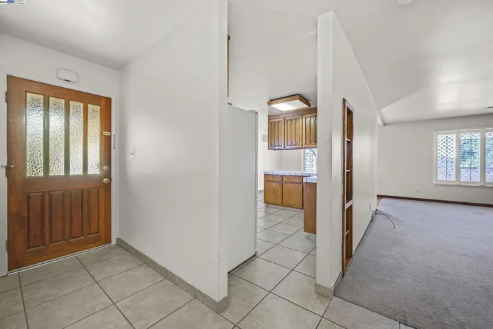 13857 Tortuga Rd, San Leandro, California 94577