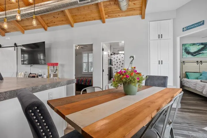 129 S Vine Street, Fallbrook, California 92028