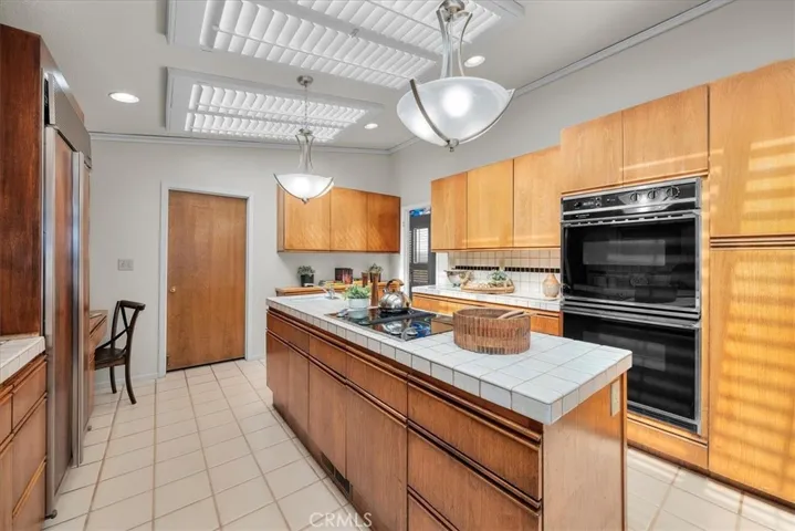 6504 Via Baron, Rancho Palos Verdes, California 90275