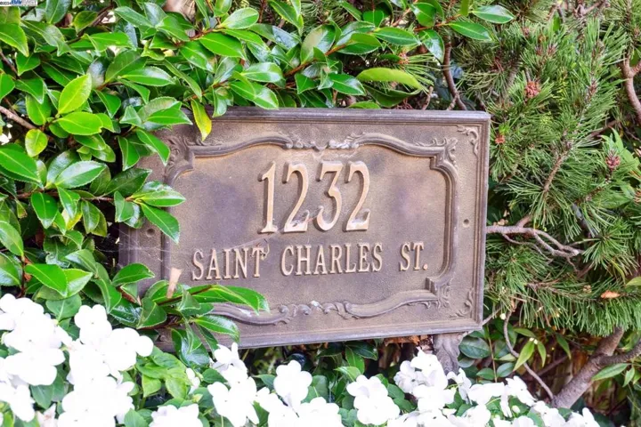 1232 Saint Charles St, Alameda, California 94501