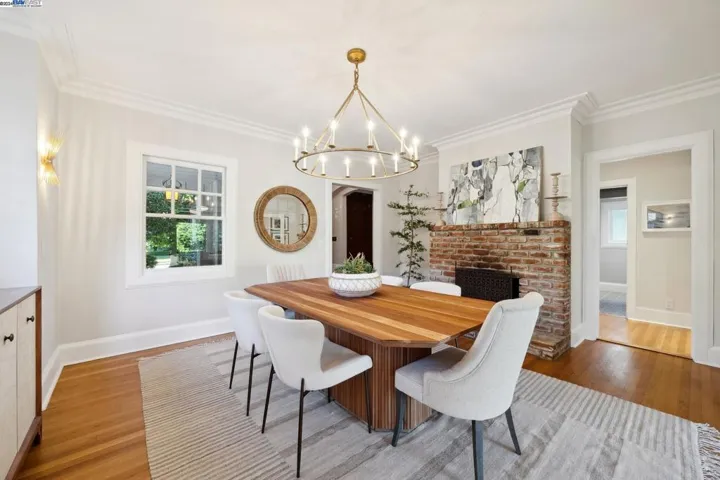 1232 Saint Charles St, Alameda, California 94501
