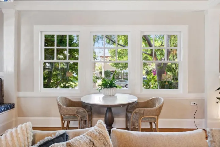 1232 Saint Charles St, Alameda, California 94501
