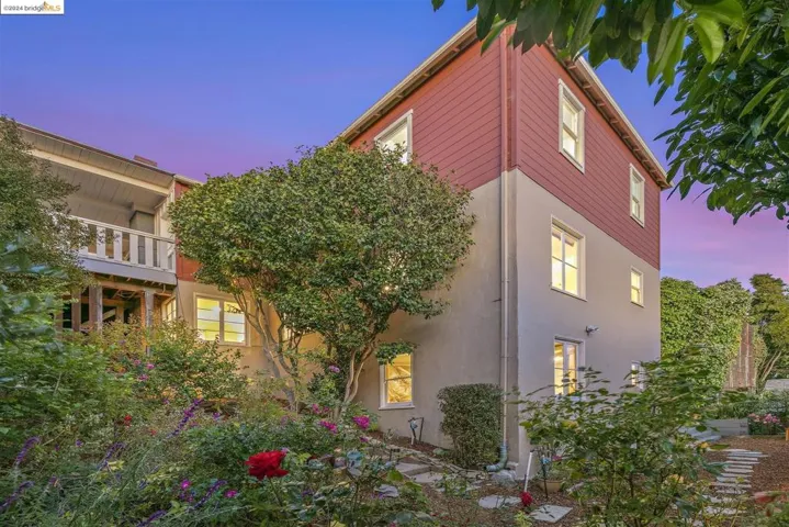 754 Gateview Ave, Albany, California 94706