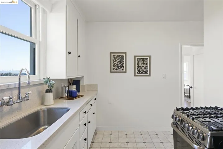 754 Gateview Ave, Albany, California 94706