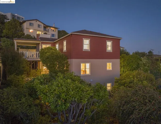 754 Gateview Ave, Albany, California 94706