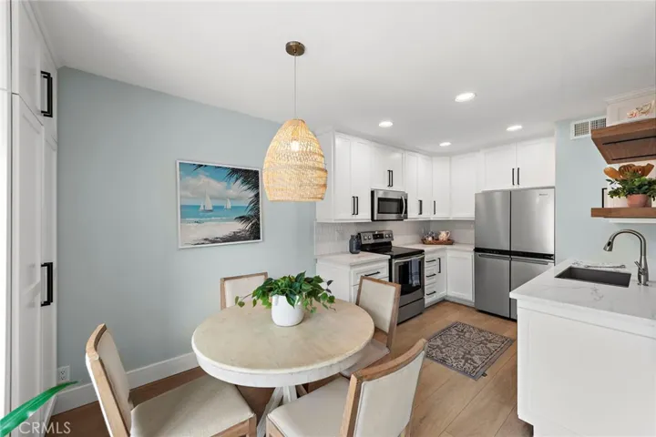 24128 Paseo Corona, Dana Point, California 92629