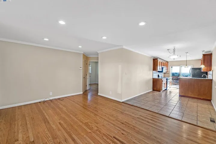 8735 Thermal St, Oakland, California 94605