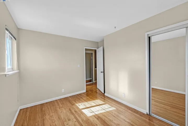 8735 Thermal St, Oakland, California 94605