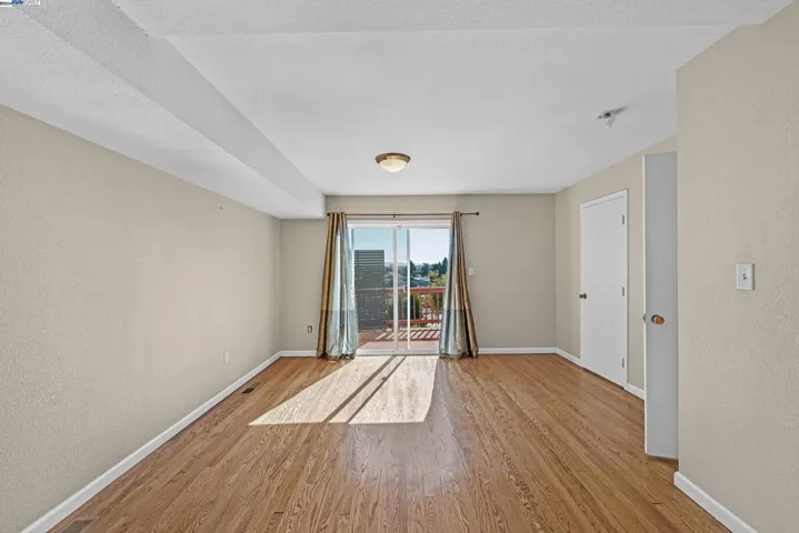 8735 Thermal St, Oakland, California 94605
