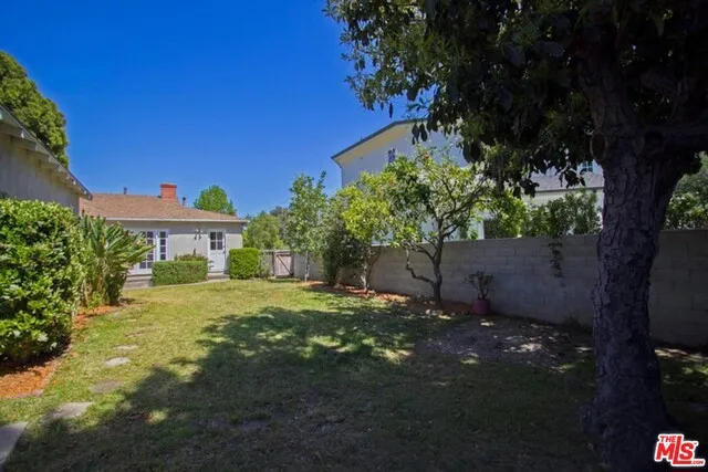 865 Chautauqua Boulevard, Pacific Palisades, California 90272