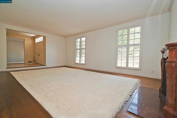 20 Tamarack Dr, Hillsborough, California 94010