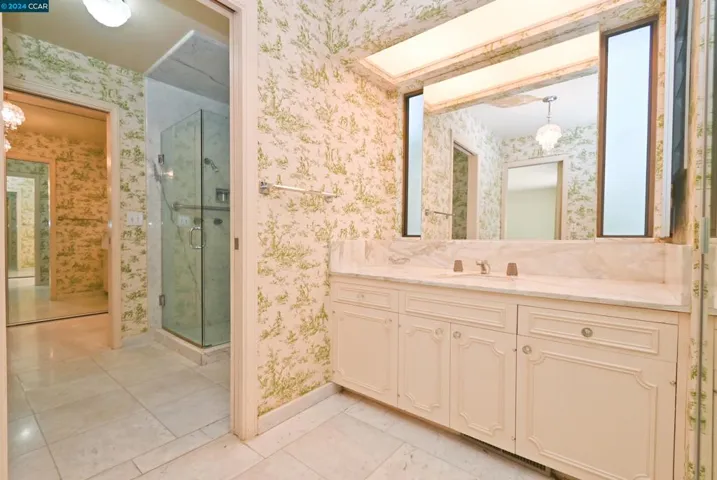 20 Tamarack Dr, Hillsborough, California 94010