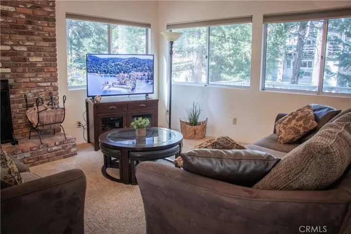 31583 Circle View Drive, Running Springs, California 92382