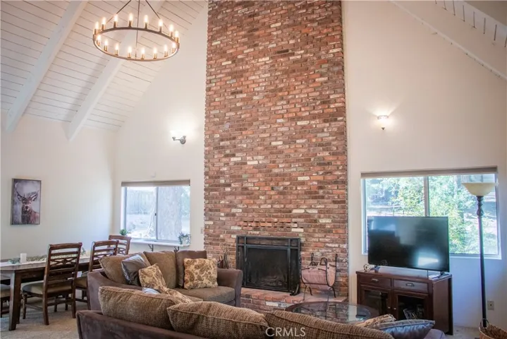 31583 Circle View Drive, Running Springs, California 92382
