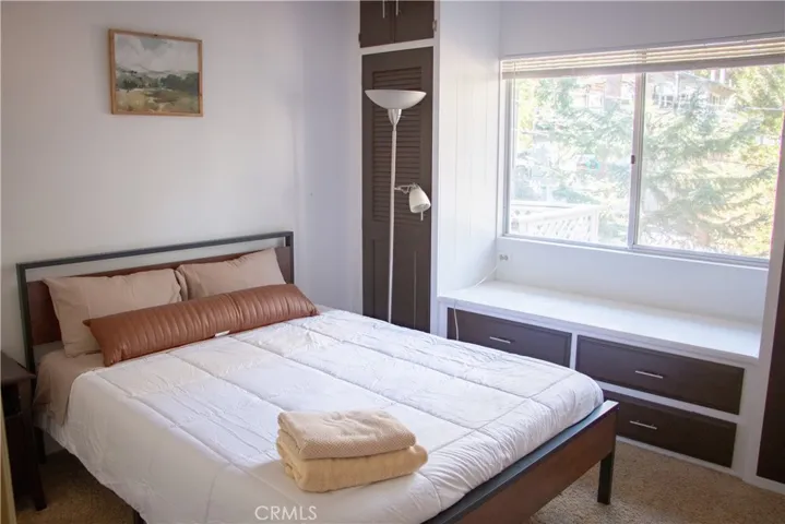 31583 Circle View Drive, Running Springs, California 92382