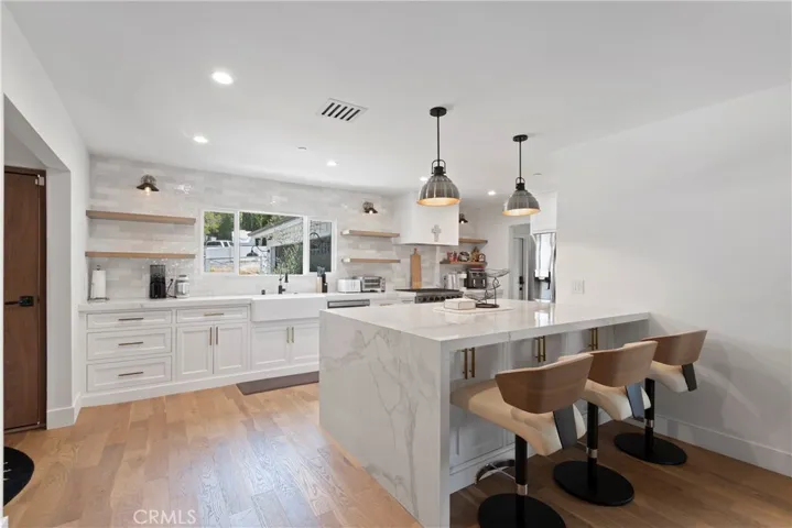 2423 Vista Rd, La Habra Heights, California 90631