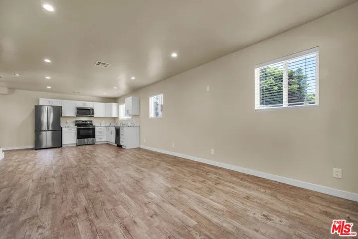 2816 3/4 W Jefferson Boulevard, Los Angeles, California 90018