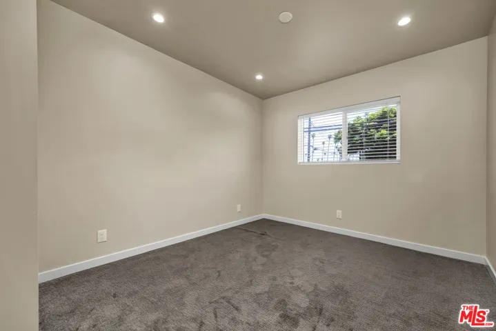 2816 3/4 W Jefferson Boulevard, Los Angeles, California 90018