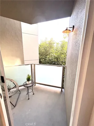 160 S Hudson Avenue 301, Pasadena, California 91101