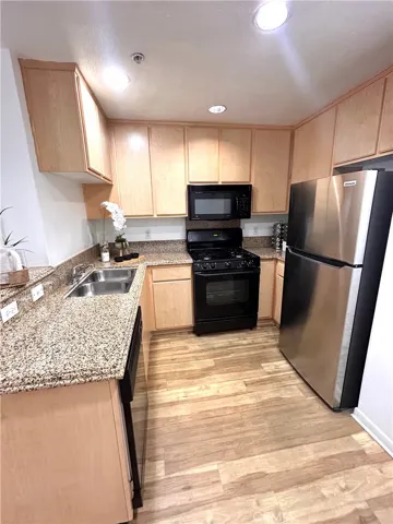 160 S Hudson Avenue 301, Pasadena, California 91101
