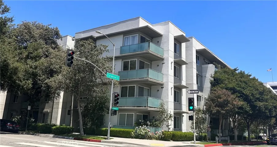 160 S Hudson Avenue 301, Pasadena, California 91101