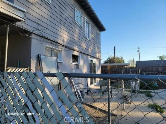 RIGHTSIDE OF MAINHOUSE