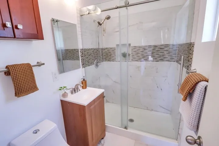 1352 Dove, El Cajon, California 92020