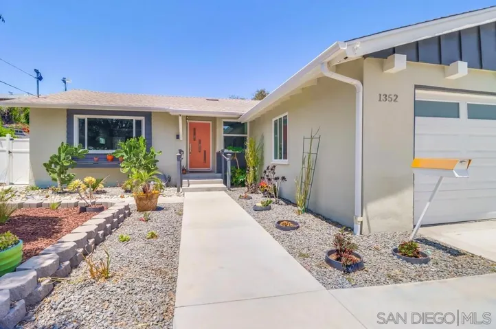 1352 Dove, El Cajon, California 92020
