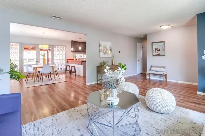 1352 Dove, El Cajon, California 92020