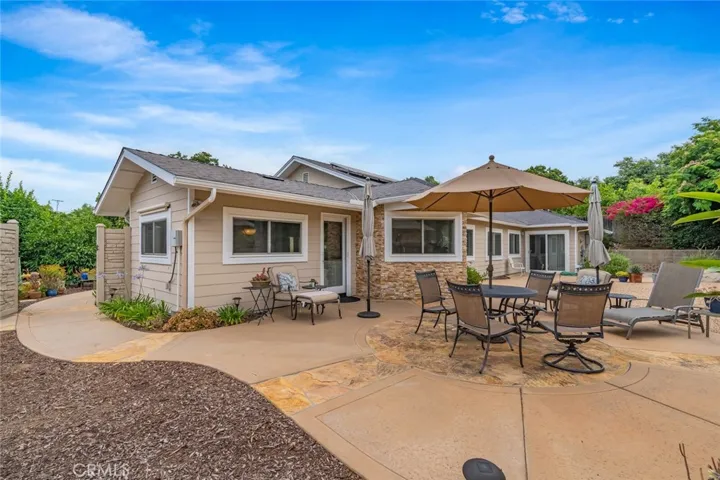 2363 E Mission Road, Fallbrook, California 92028