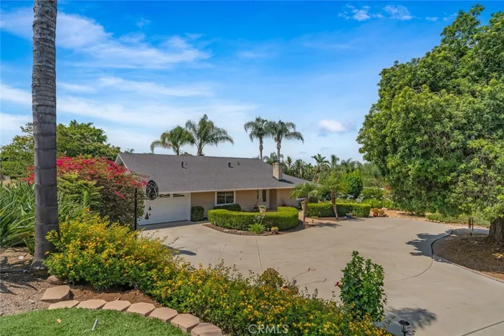 2363 E Mission Road, Fallbrook, California 92028