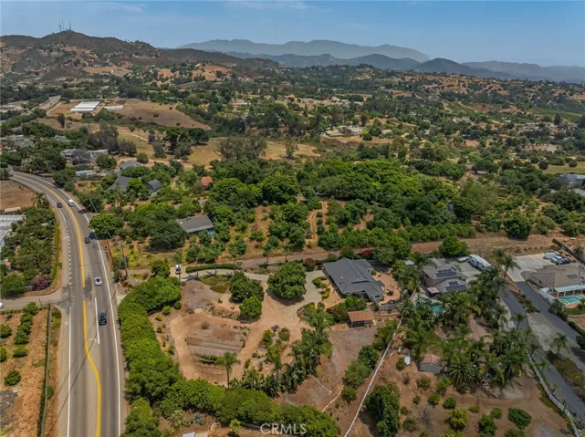 2363 E Mission Road, Fallbrook, California 92028