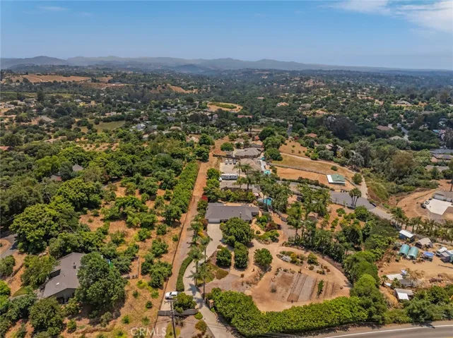 2363 E Mission Road, Fallbrook, California 92028
