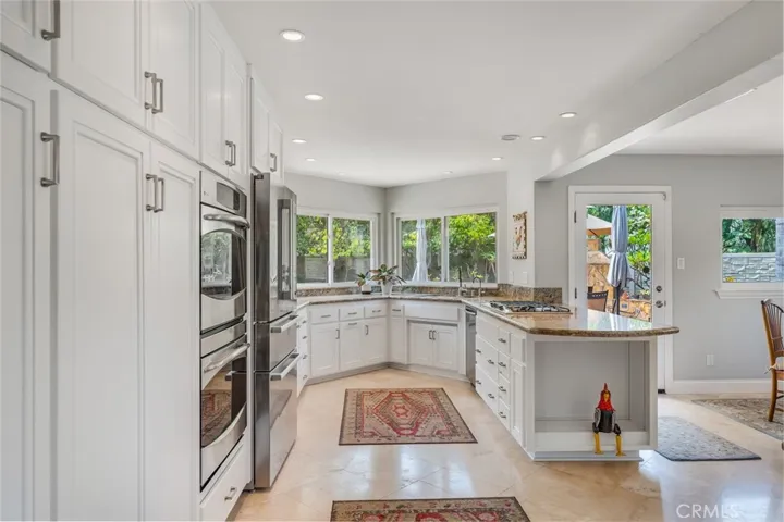 2363 E Mission Road, Fallbrook, California 92028