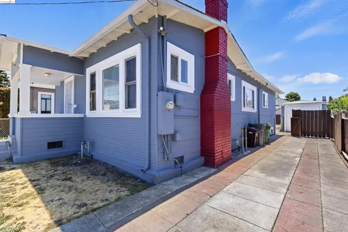 2242 108th Ave, Oakland, California 94603