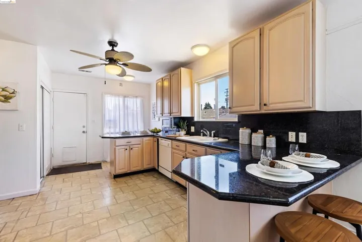2242 108th Ave, Oakland, California 94603