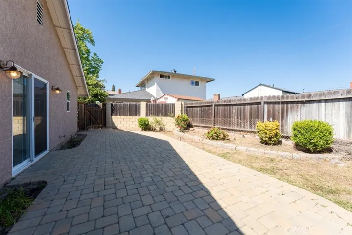 569 S Pine Street, Orange, California 92866