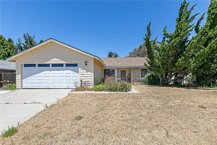 733 Via Esmeralda, Santa Maria, California 93455