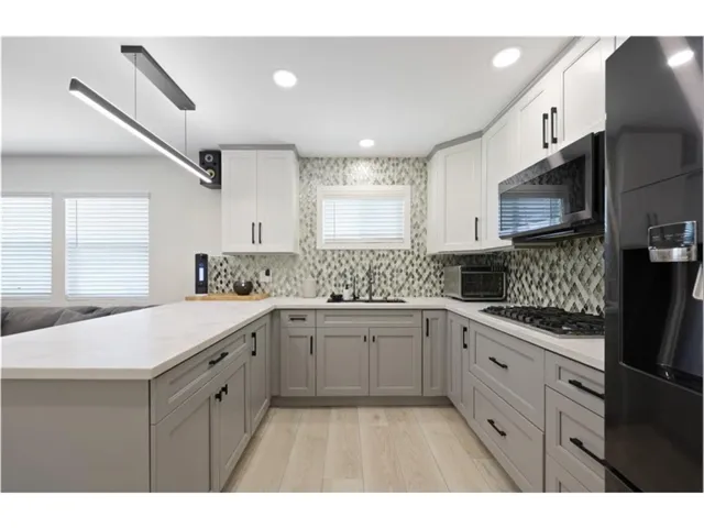 1209 S Grand Avenue, San Pedro, California 90731