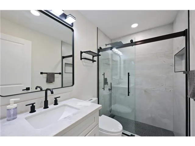 1209 S Grand Avenue, San Pedro, California 90731