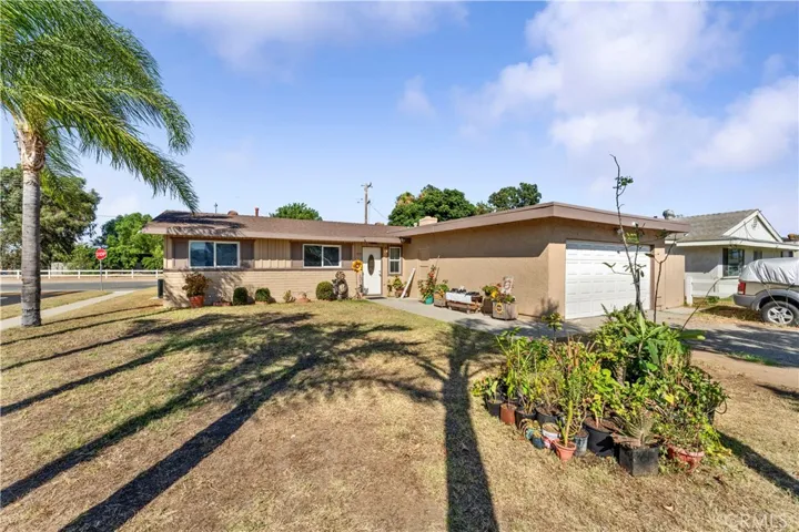 1093 Gentle Drive, Corona, California 92878