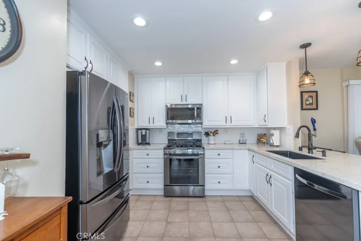 2134 E Chestnut Avenue, Orange, California 92867