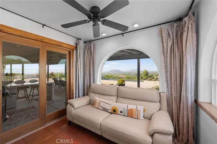 41272 Chaparral Drive, Temecula, California 92592