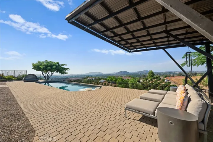 41272 Chaparral Drive, Temecula, California 92592