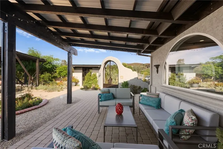 41272 Chaparral Drive, Temecula, California 92592